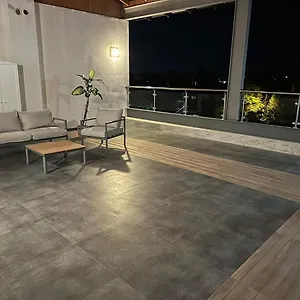 Das Penthouse Airport Otopeni