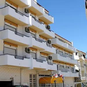 apartamentos-turisticos-praia-grande.hotelaalgarve.com/